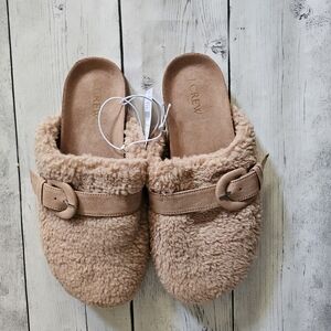 NWT J. Crew Factory Women's Tan Shearling Buckle Clog Slippers 8
